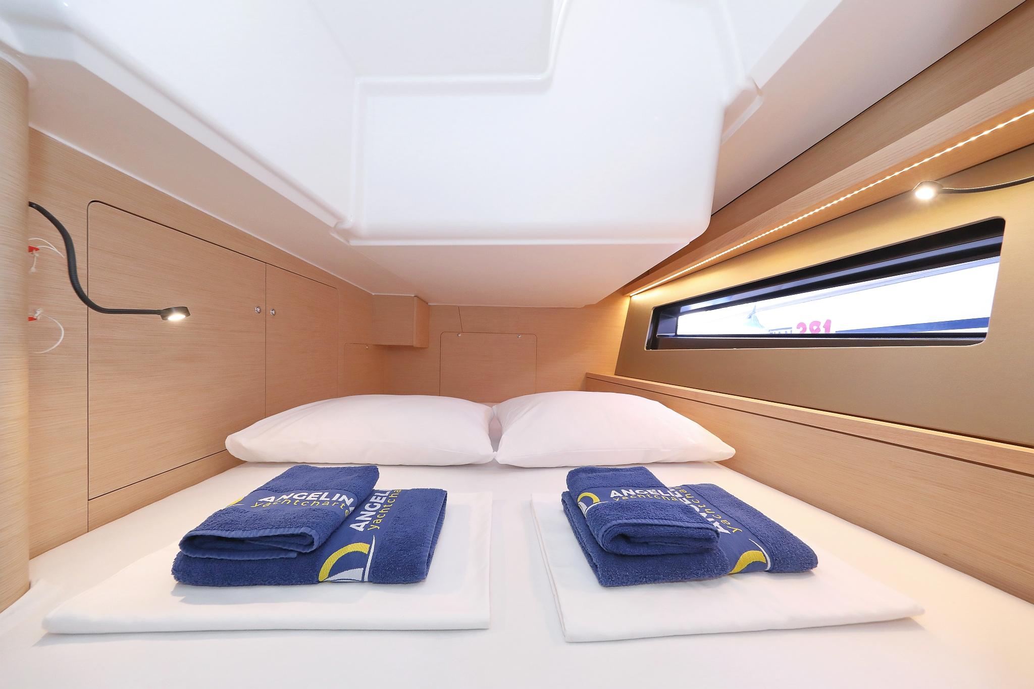 Dufour 41 - 4 cab., picture 27