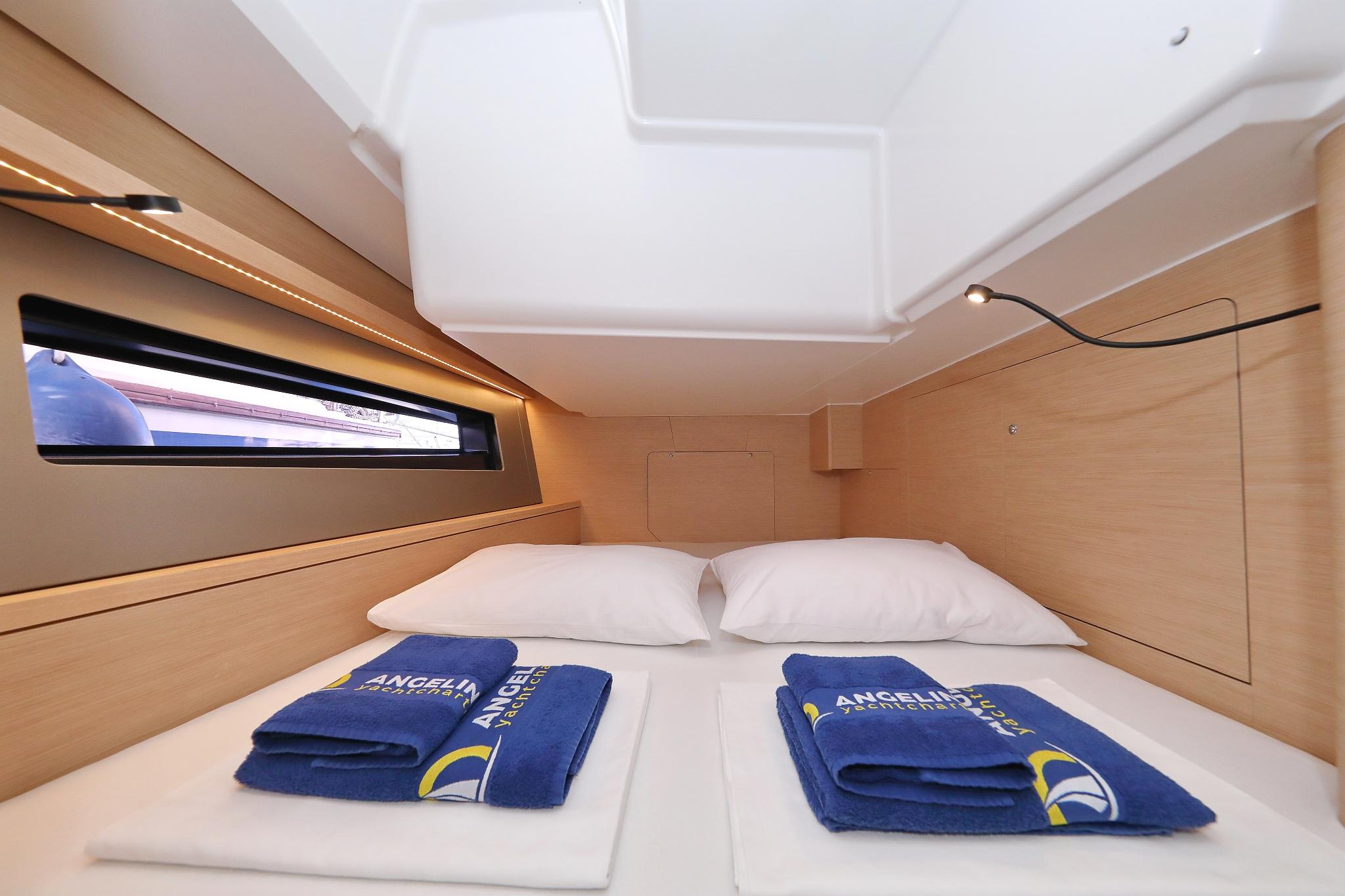 Dufour 41 - 4 cab., picture 25