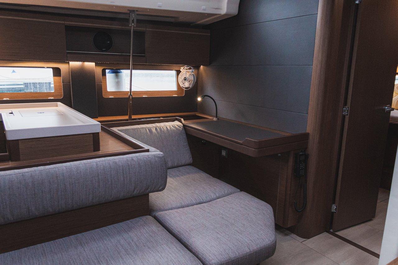 Oceanis 51.1 - 5 + 1 cab., picture 14
