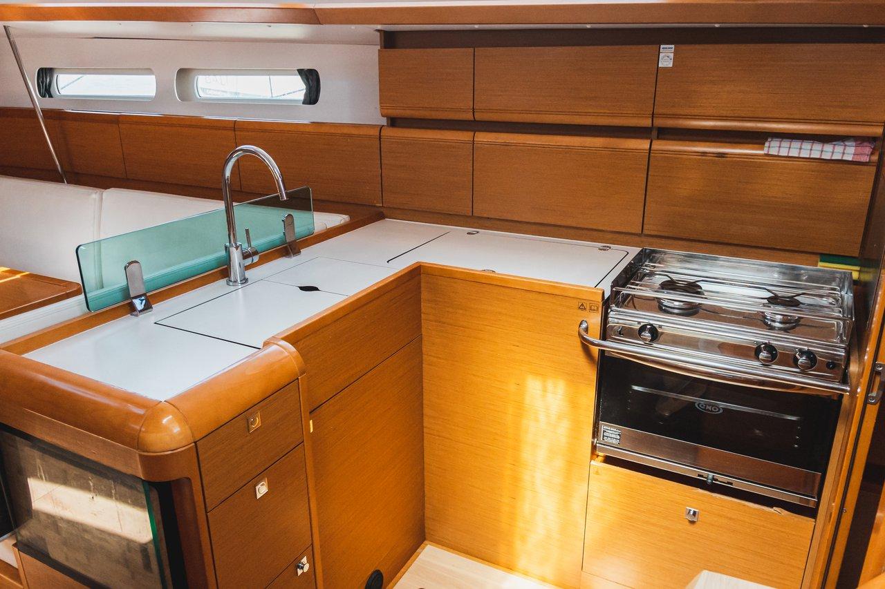 Sun Odyssey 449, picture 10