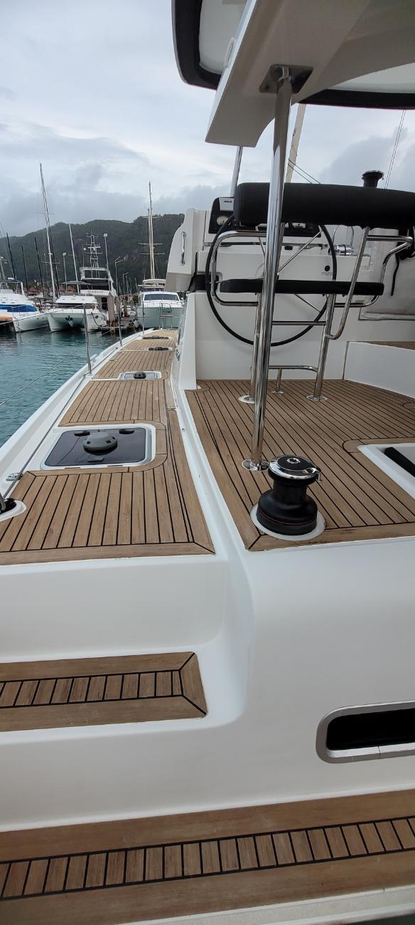 Lagoon 42 - 4 + 2 cab., picture 3