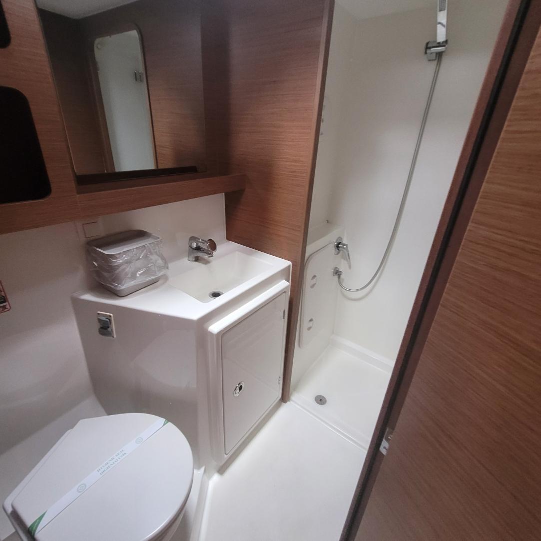 Lagoon 42 - 4 + 2 cab., picture 10