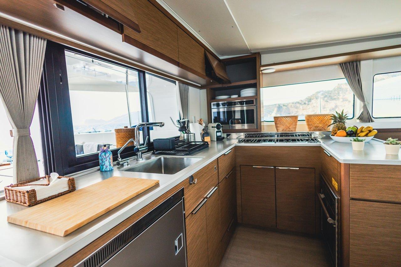 Lagoon 46 - 4 + 1 cab., picture 13