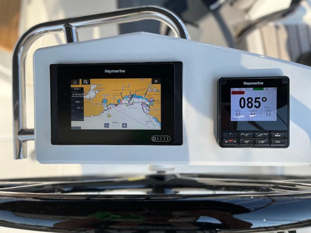 Oceanis 46.1, picture 13