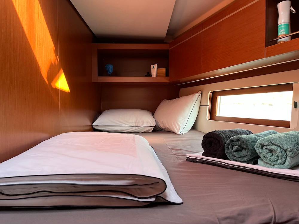 Oceanis 46.1, picture 9