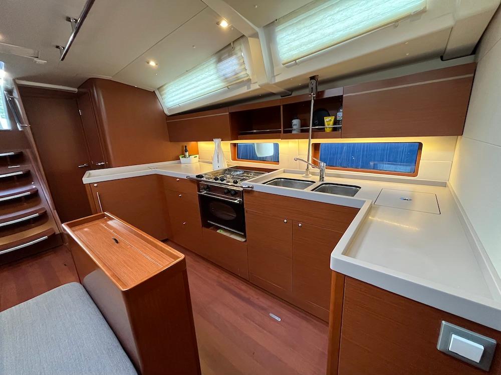 Oceanis 46.1, picture 7