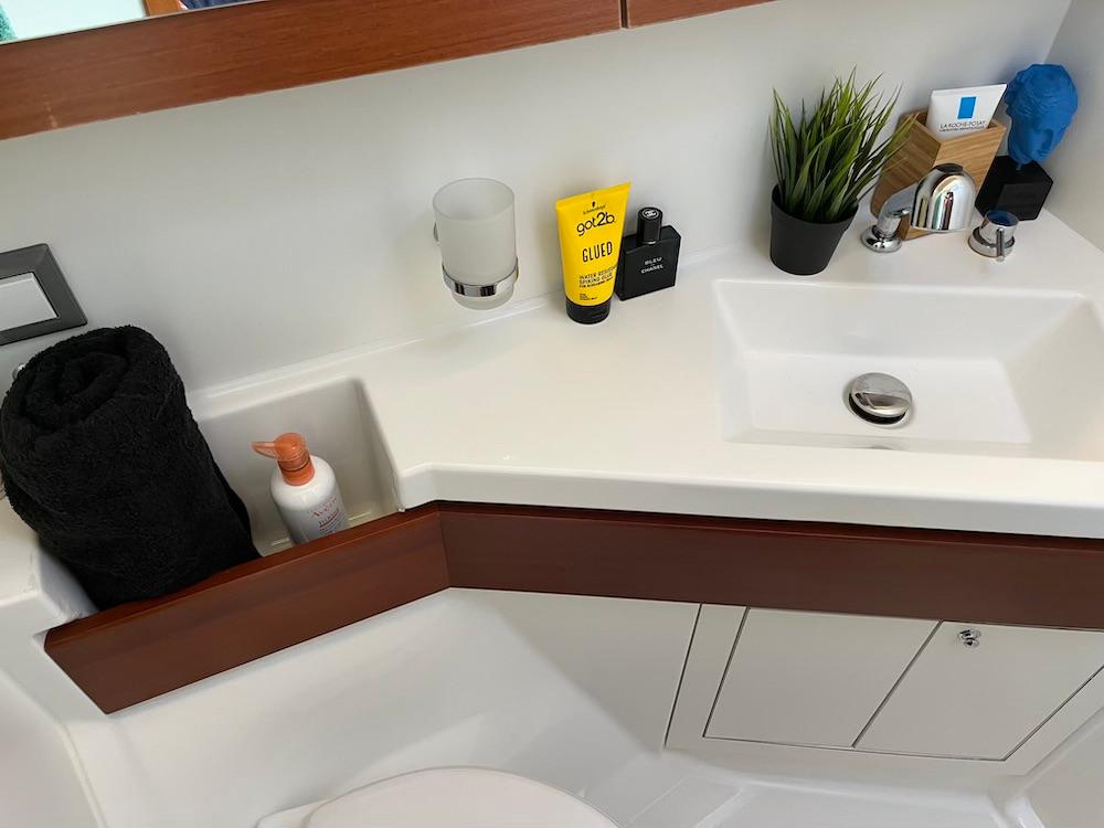 Oceanis 46.1, picture 12