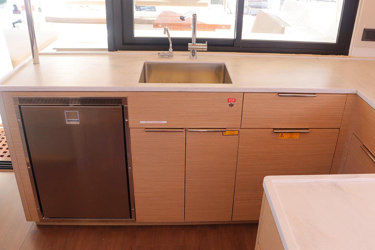 Lagoon 46 - 4 + 2 cab., picture 24