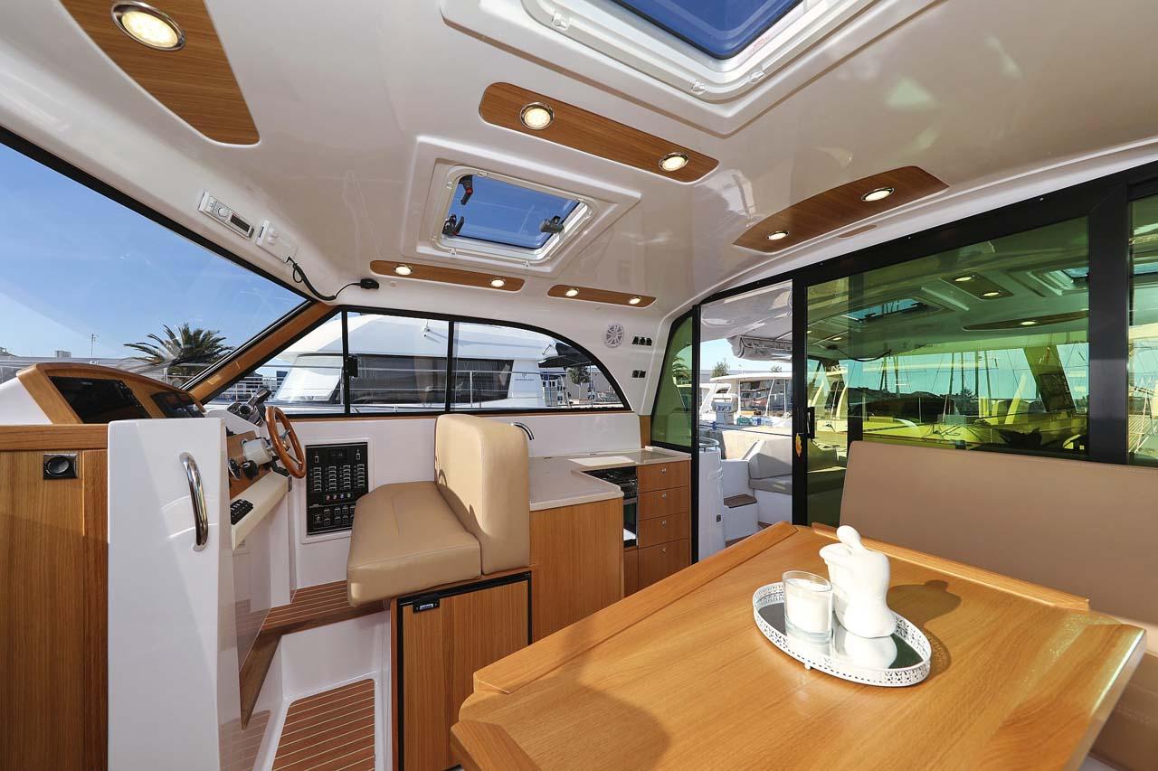 Adriana 44, picture 20