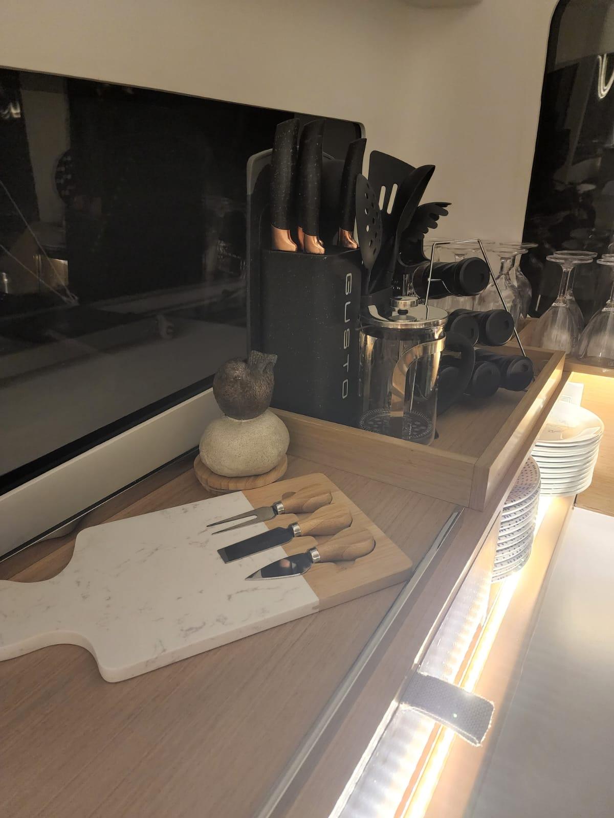 Excess 11 - 4 + 1 + 1 cab., picture 5