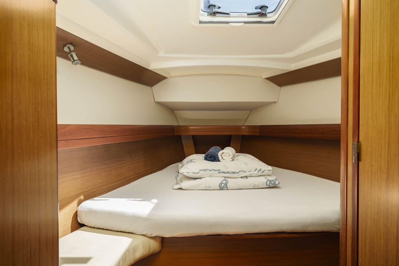 Sun Odyssey 42i, picture 33