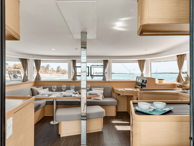 Lagoon 42 - 4 + 2 cab., picture 4