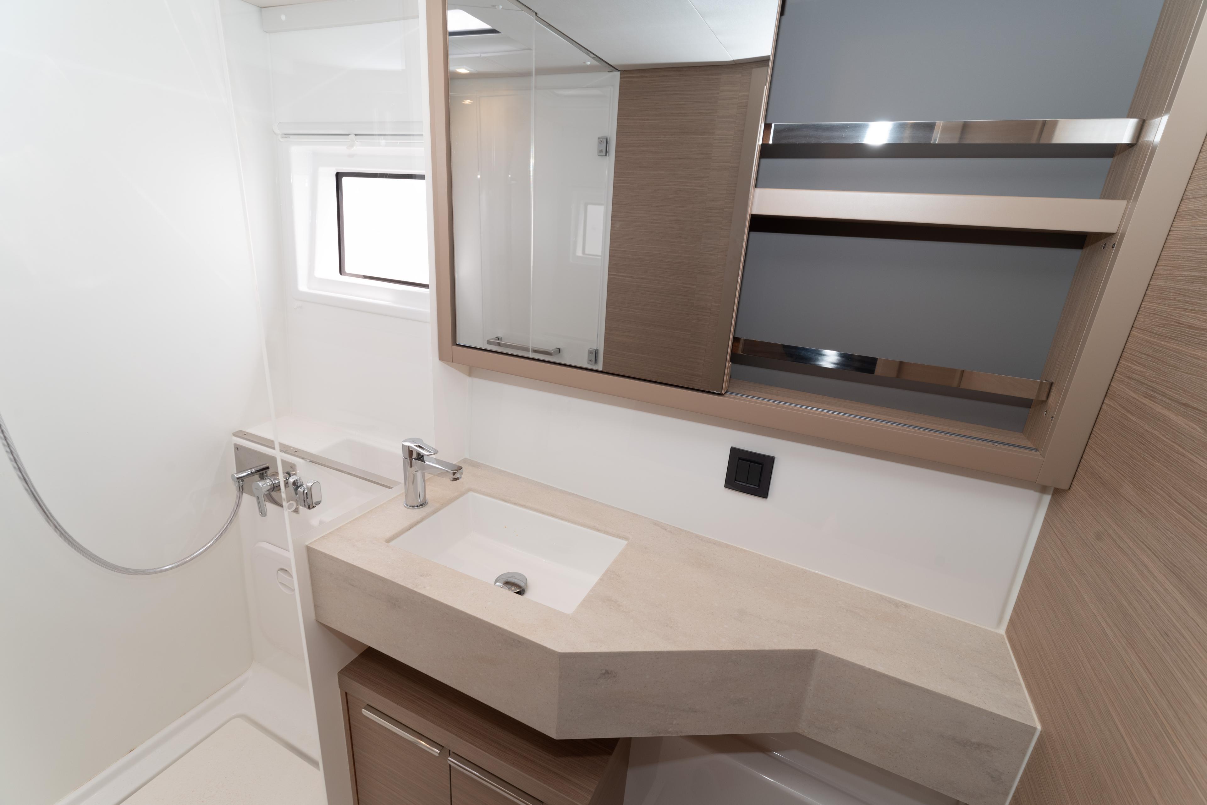 Lagoon 46 - 4 + 2 cab., picture 16