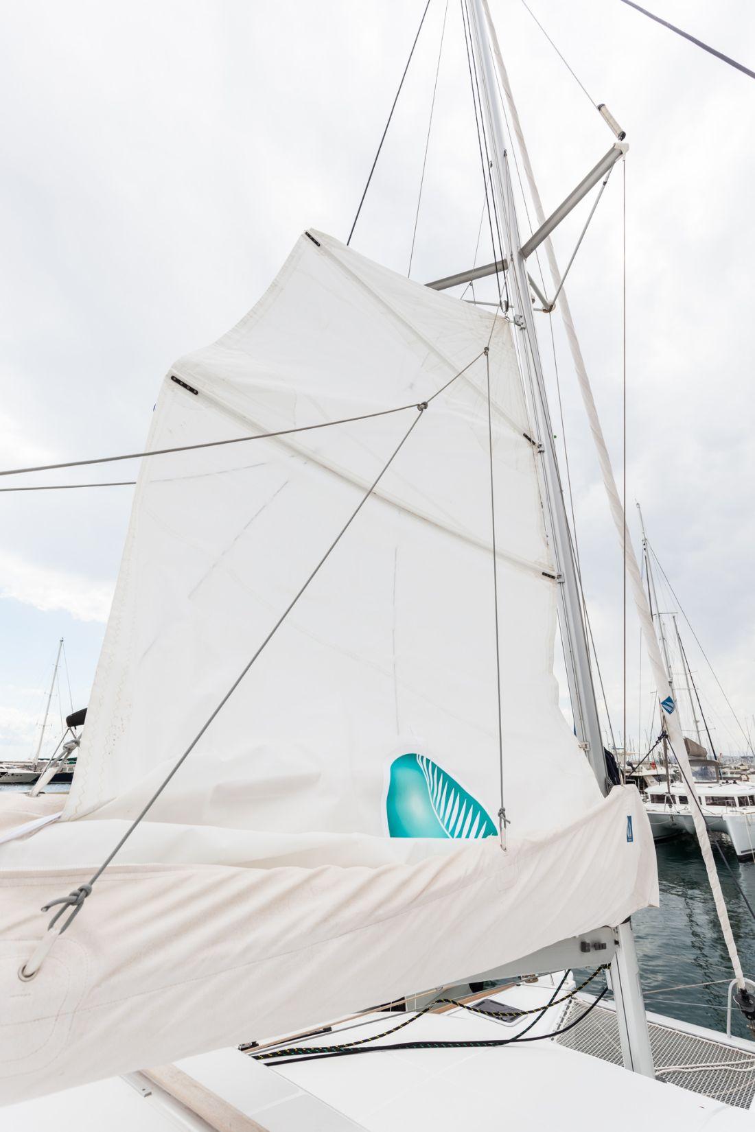 Lagoon 380 S2 - 4 + 2 cab. - Vienna, picture 8