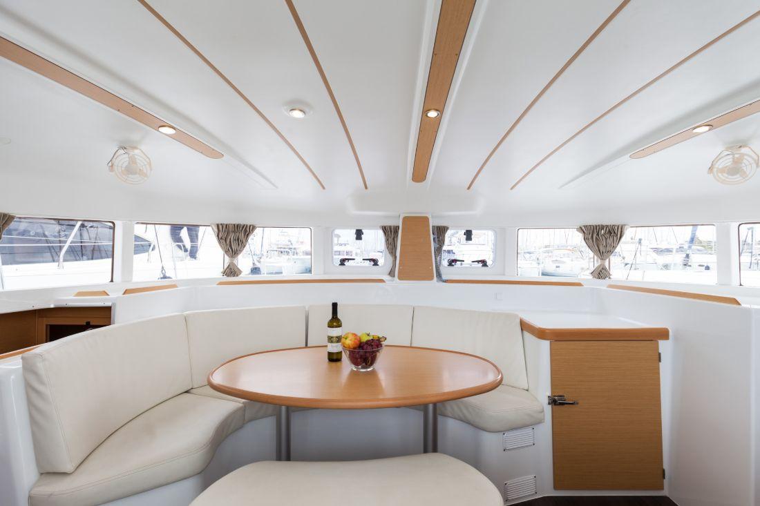 Lagoon 380 S2 - 4 + 2 cab. - Vienna, picture 9