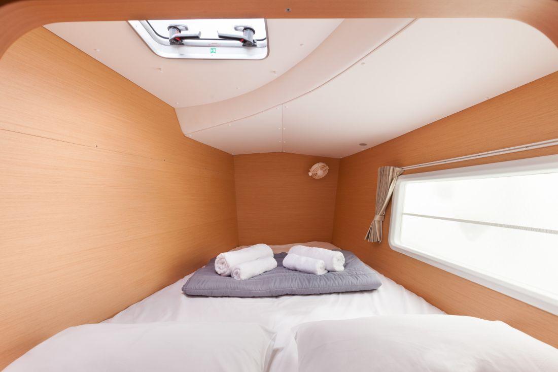 Lagoon 380 S2 - 4 + 2 cab. - Vienna, picture 15