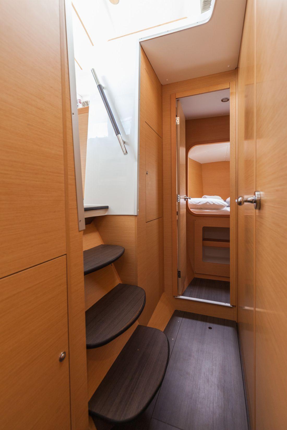 Lagoon 380 S2 - 4 + 2 cab. - Vienna, picture 11