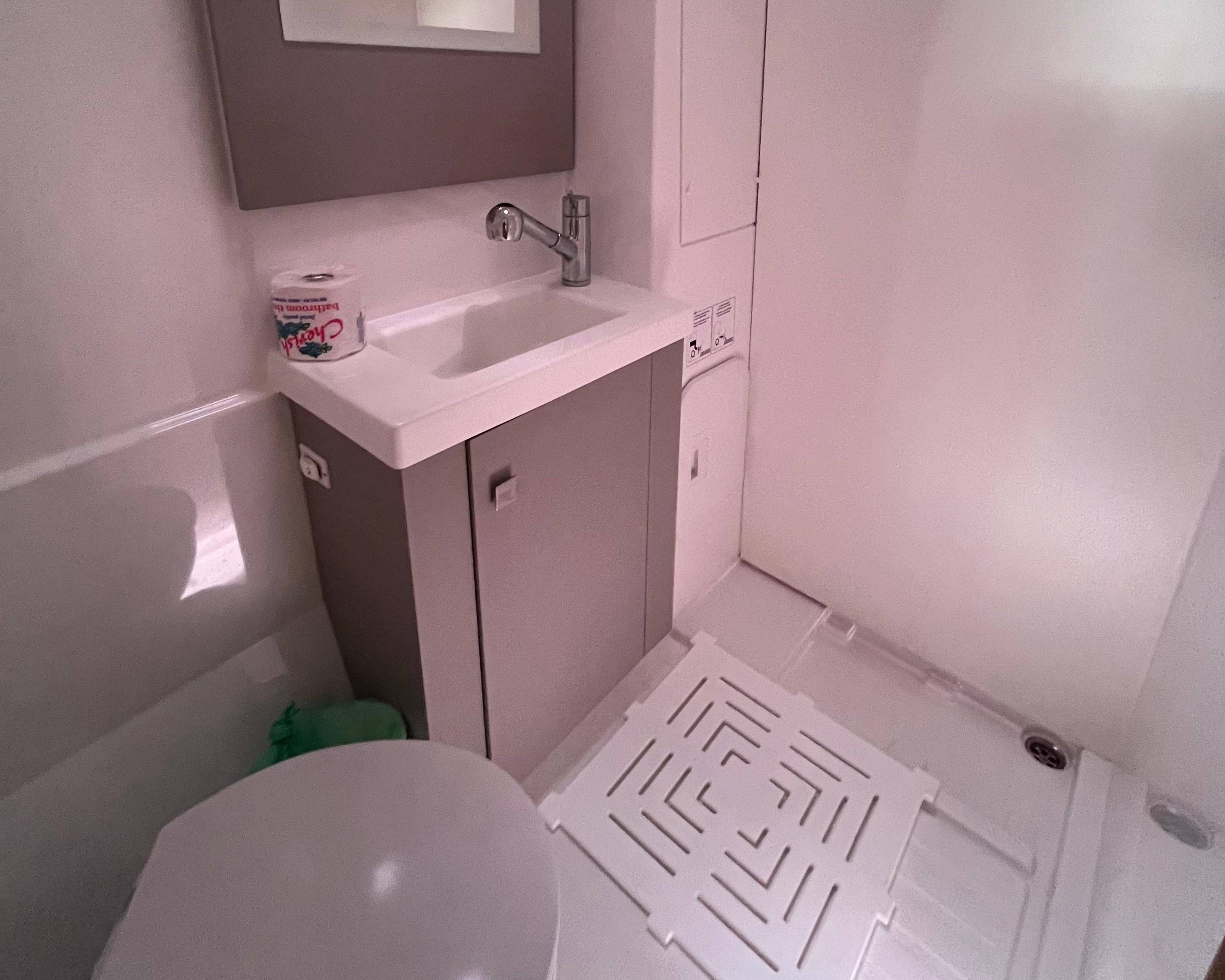 Fountaine Pajot Astrea 42 - 4 + 2 cab., picture 12