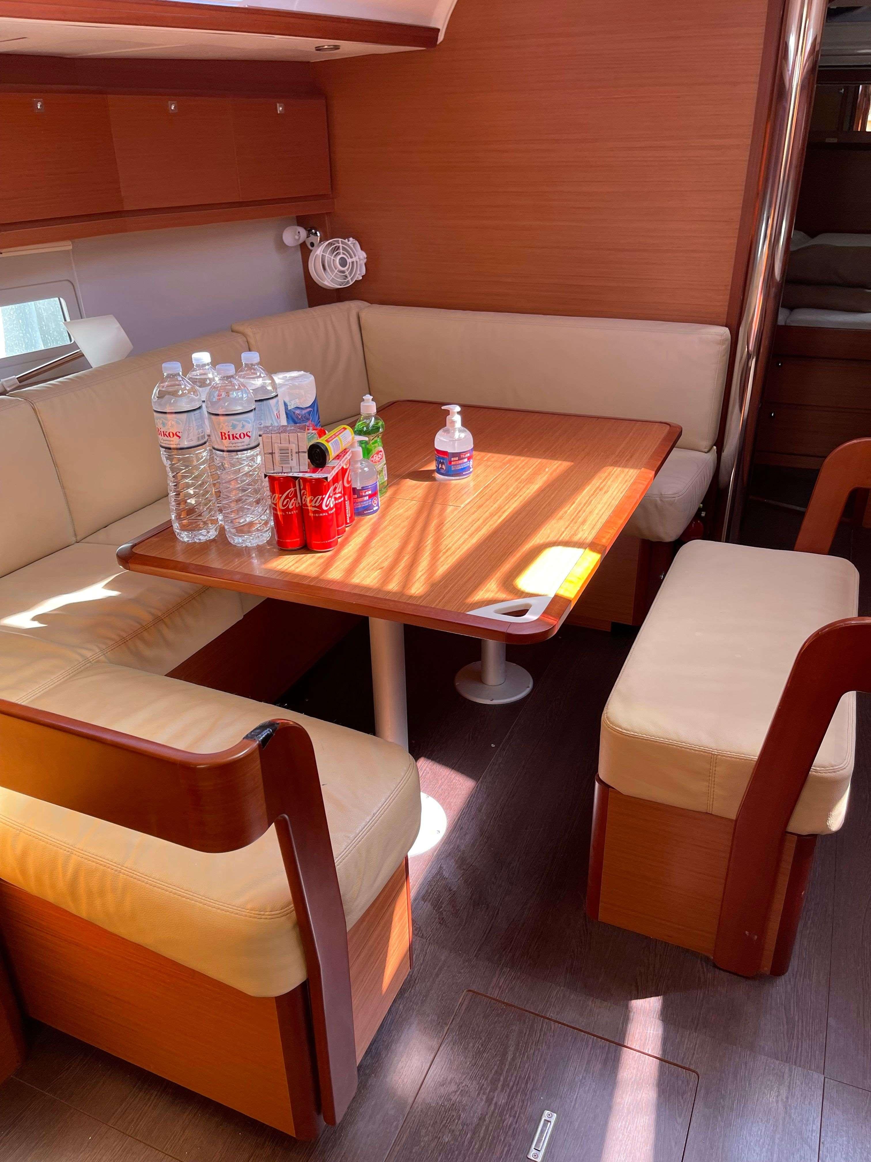 Dufour 430 GL, picture 8