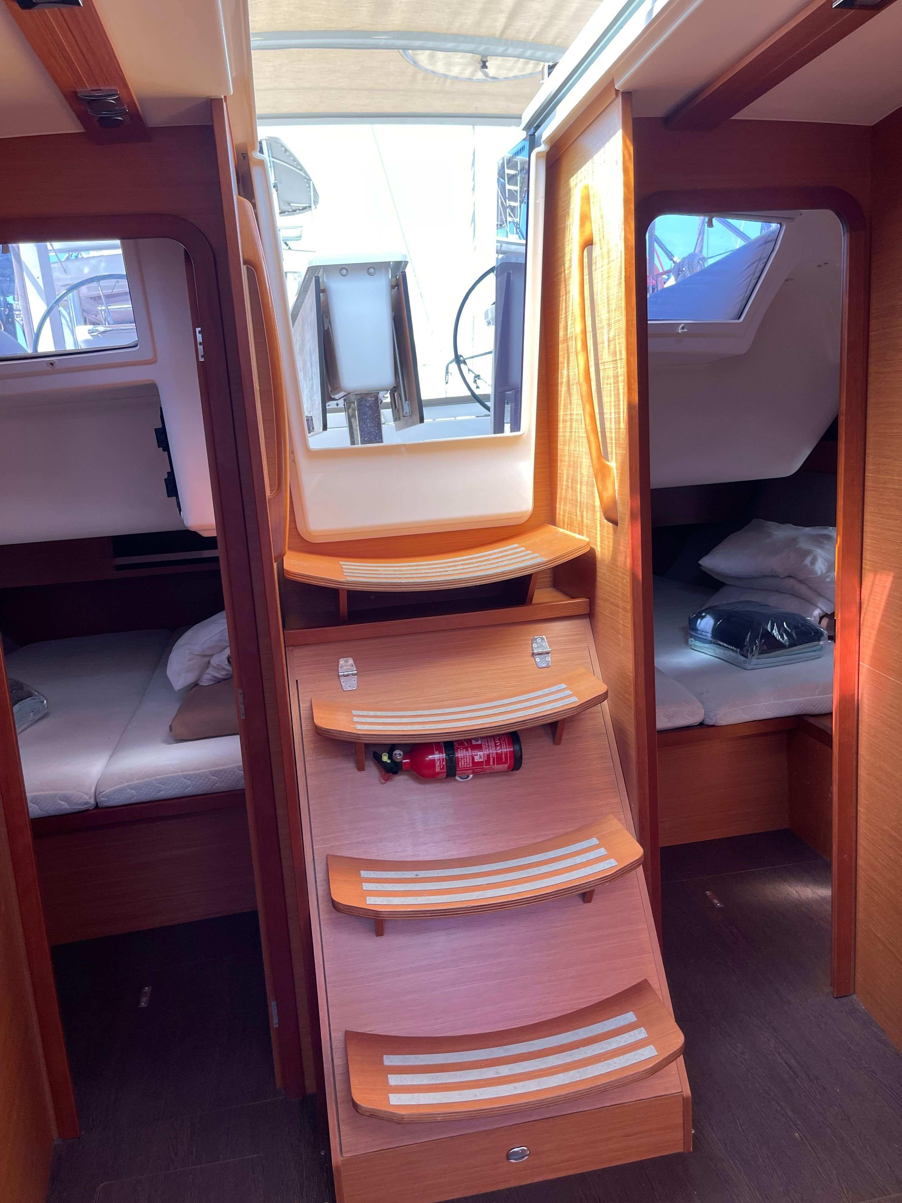 Dufour 430 GL, picture 7