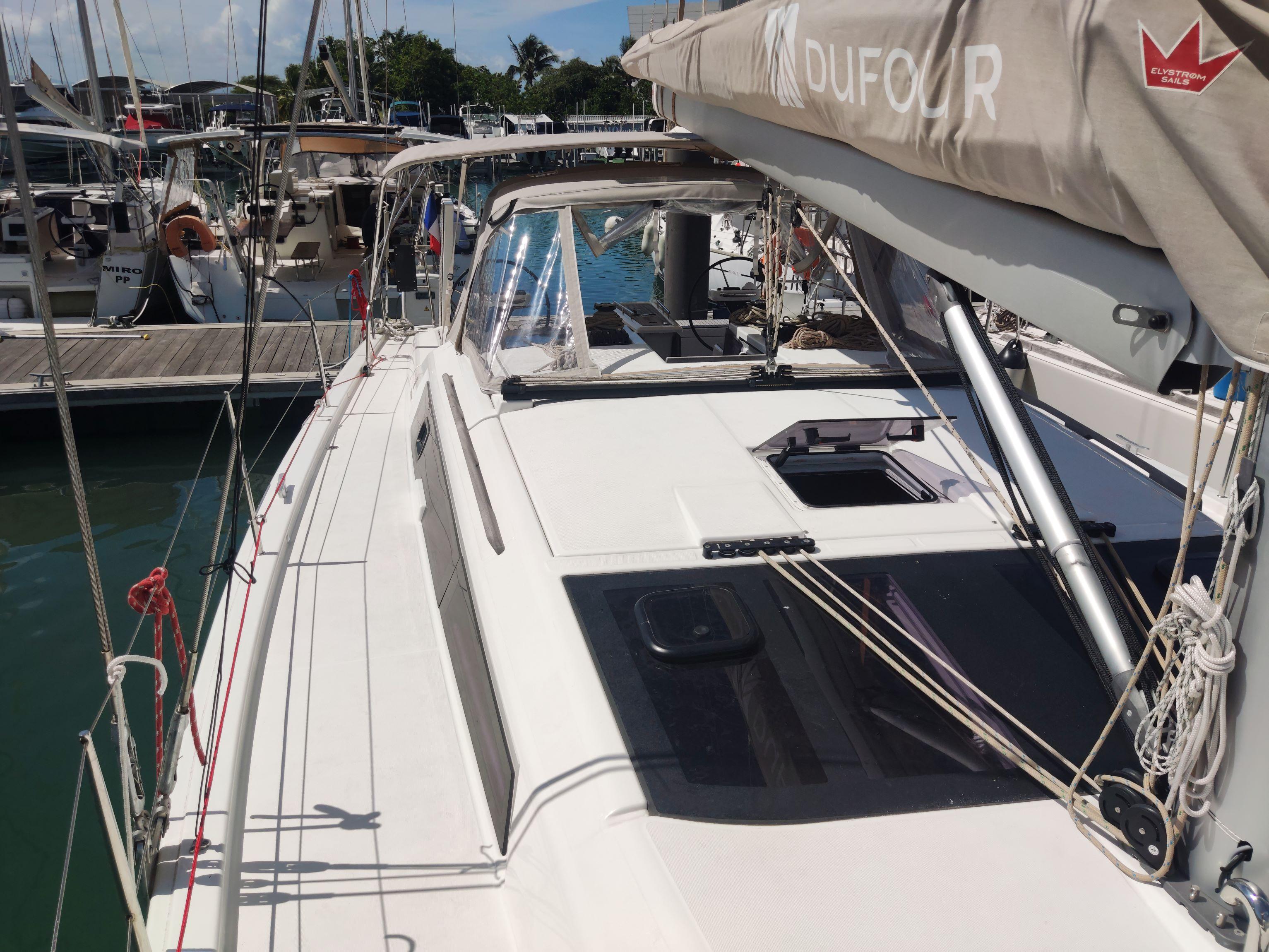 Dufour 430 GL, picture 4