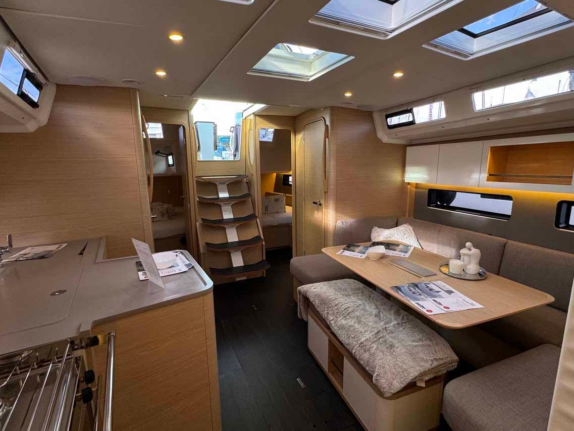 Dufour 41 - 3 cab., picture 15