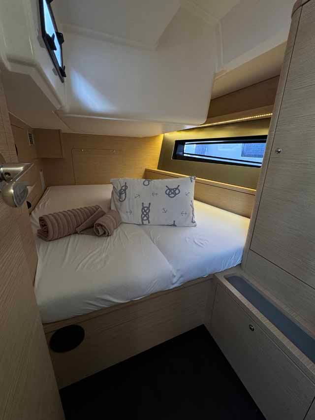 Dufour 41 - 3 cab., picture 18