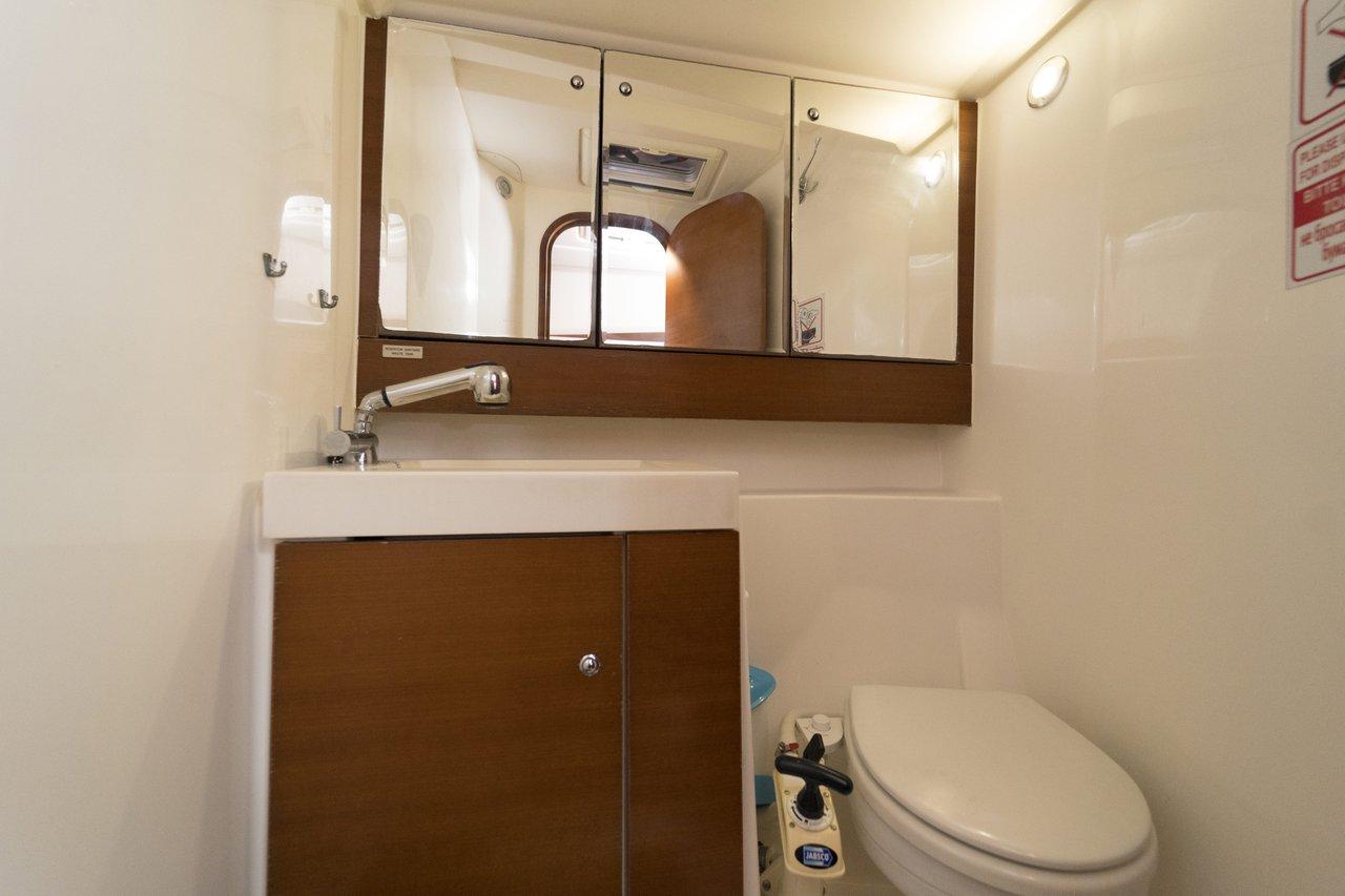 Dufour 405 GL, picture 17