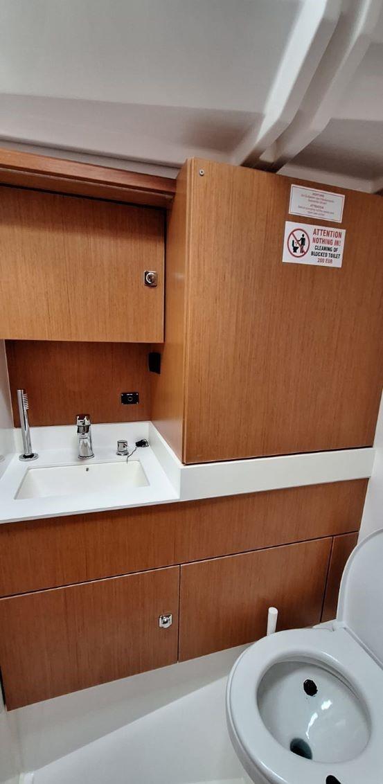 Bavaria C45 - 4 cab., picture 12