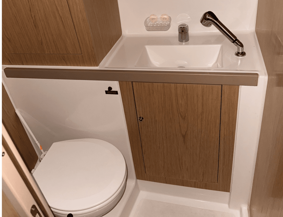 Oceanis 41.1 - Targa, picture 7