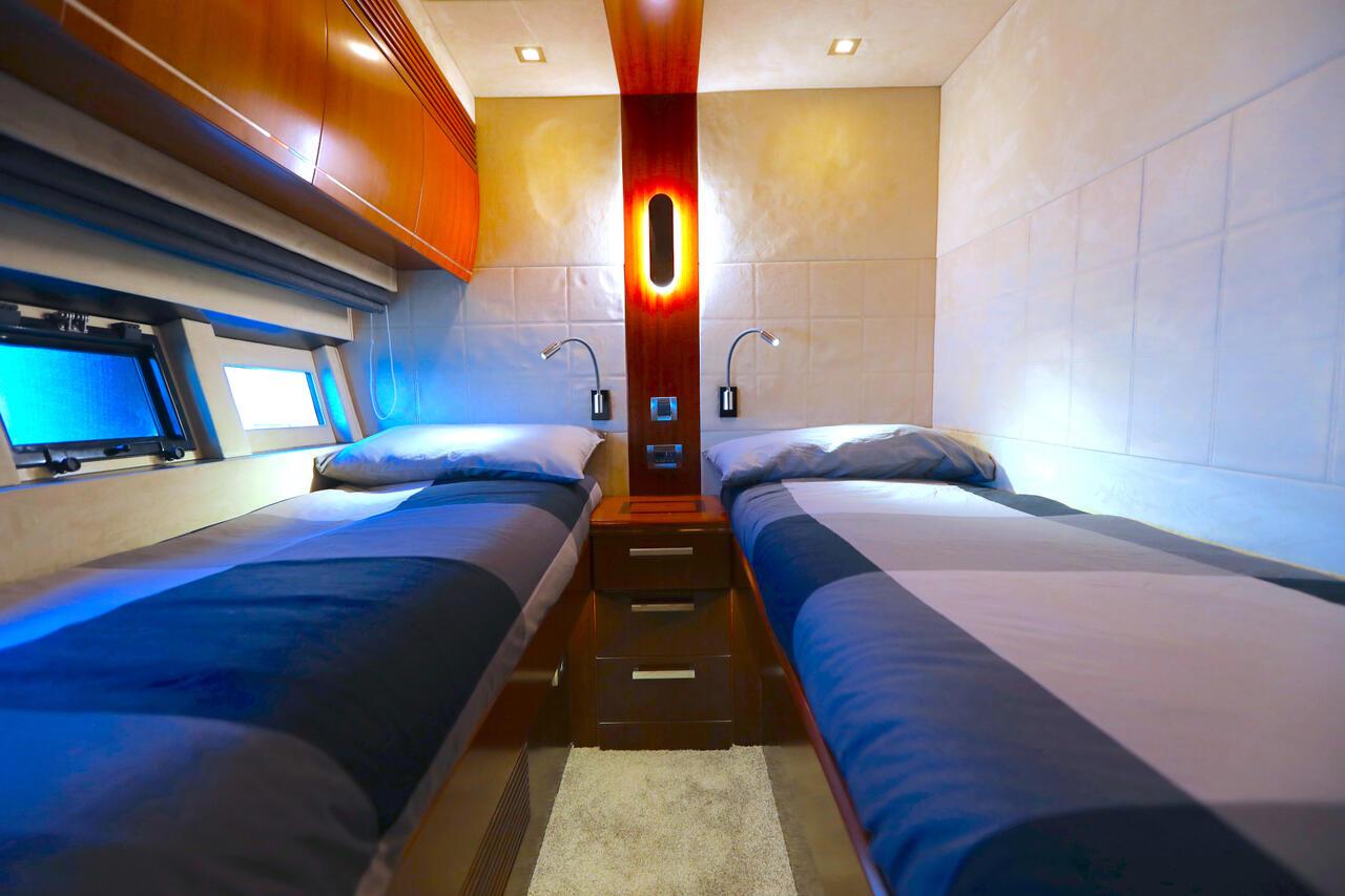 Galeon 640 Fly, picture 10