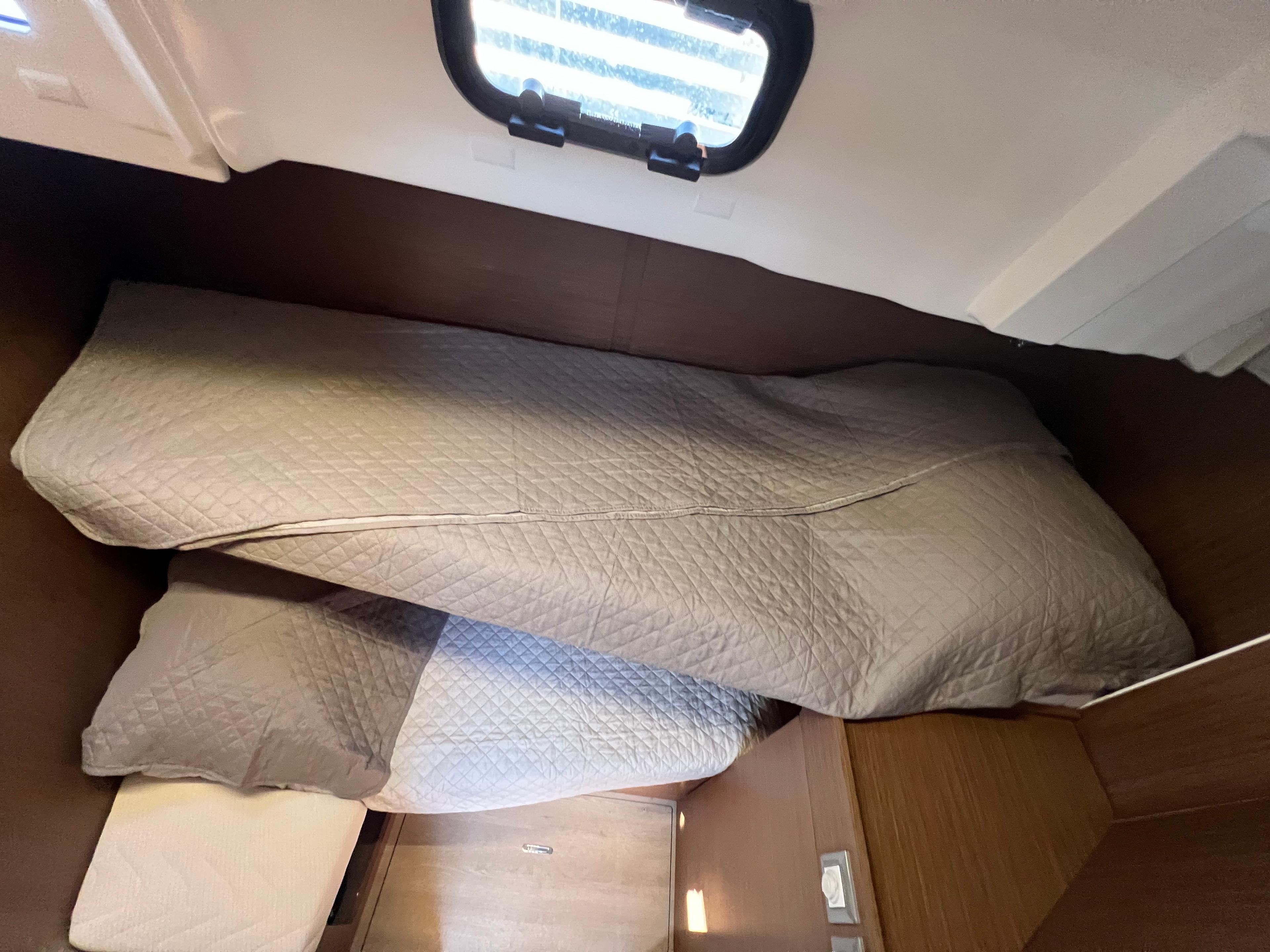 Oceanis 46.1, picture 17