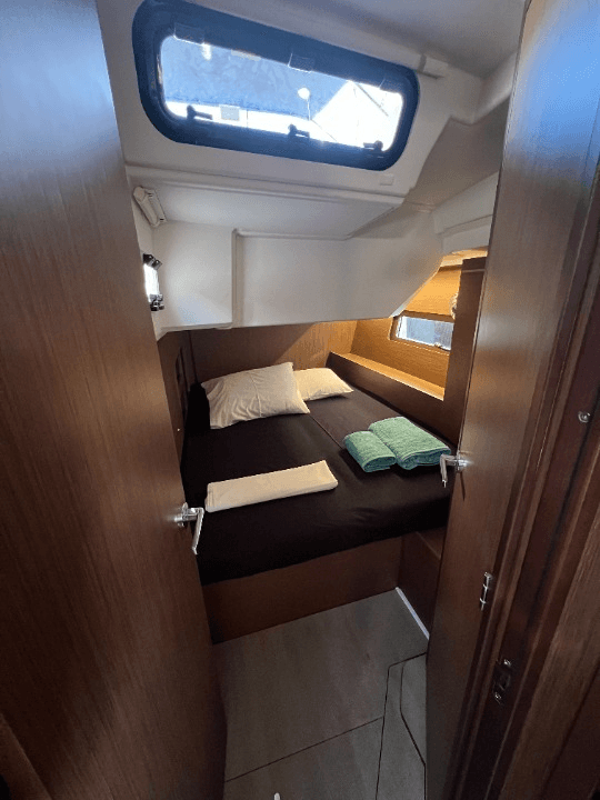 Oceanis 46.1, picture 15