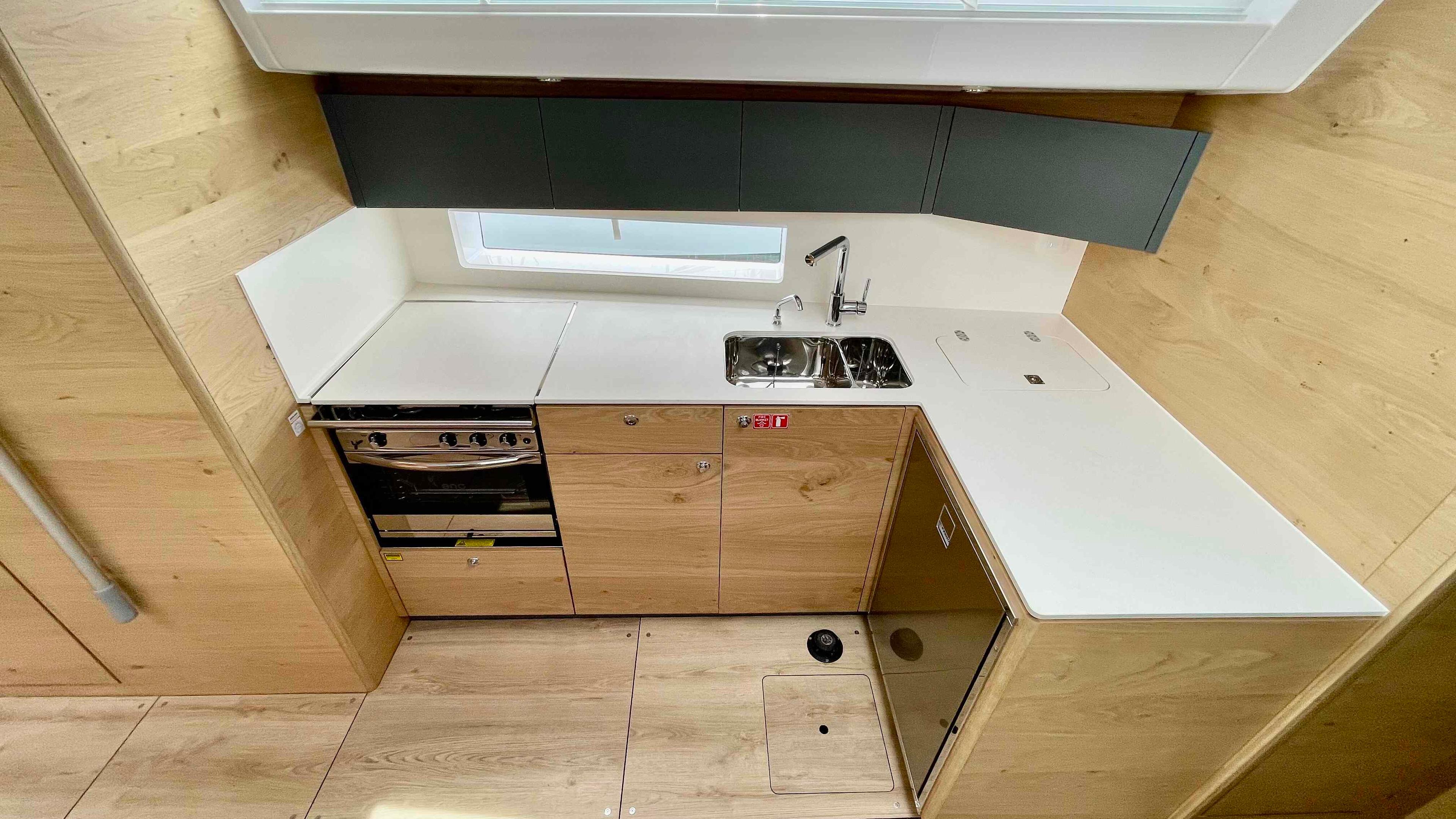 Elan Impression 45 - 4 cab., picture 21