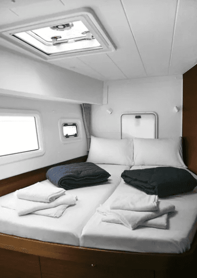 Lagoon 42 - 4 + 2 cab., picture 8