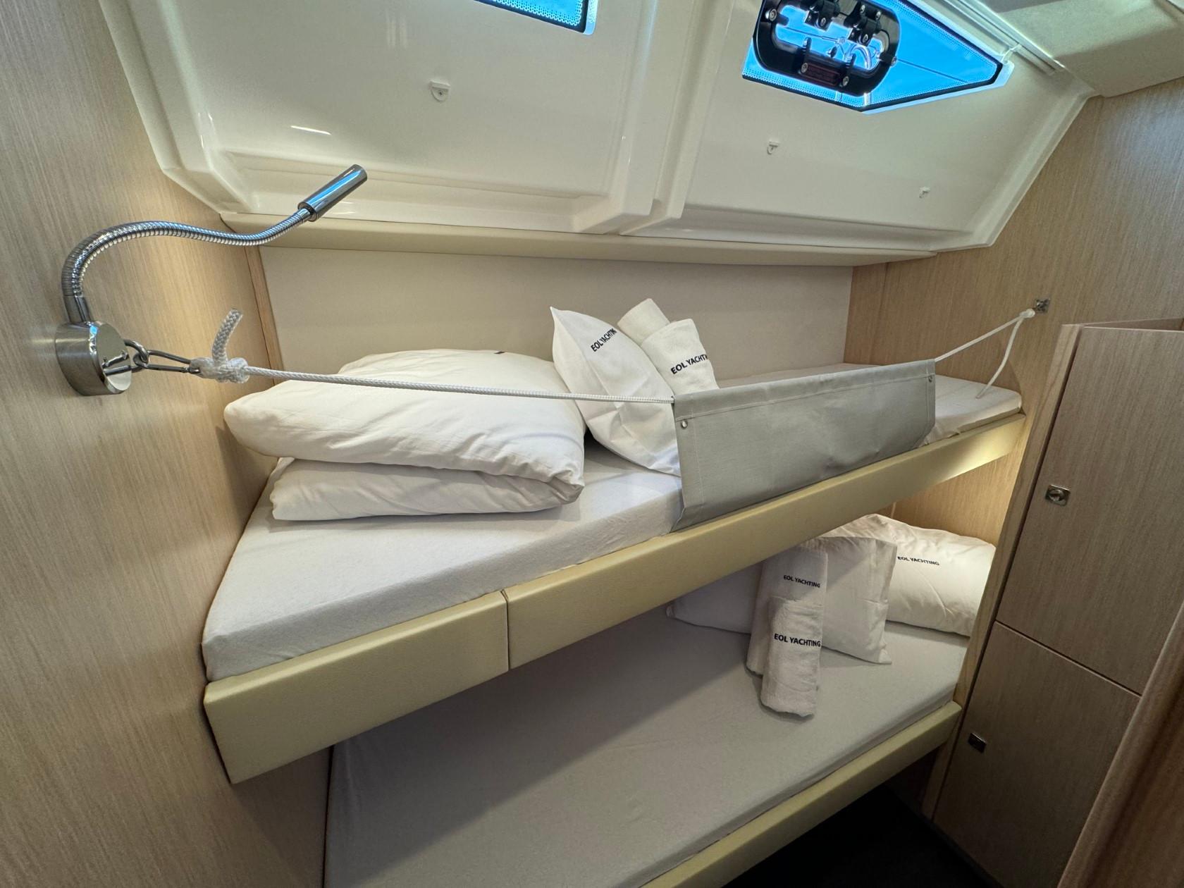 Bavaria C57 Style - 5 + 1 cab., picture 50