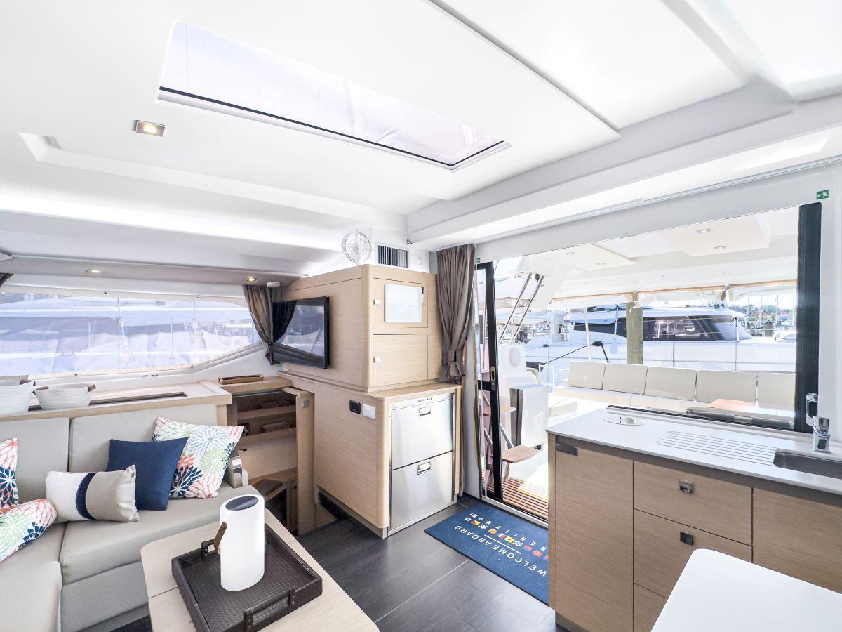 Fountaine Pajot Astrea 42 Maestro, picture 16