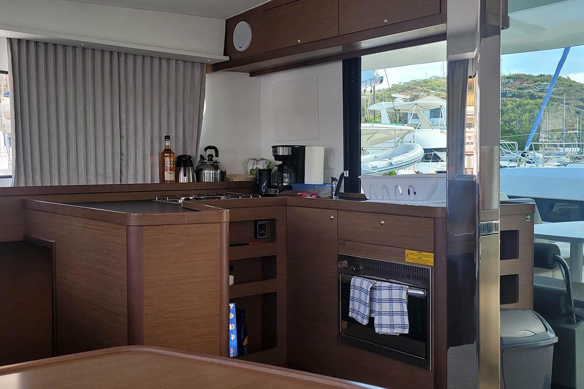 Lagoon 42 - 4 + 2 cab., picture 16