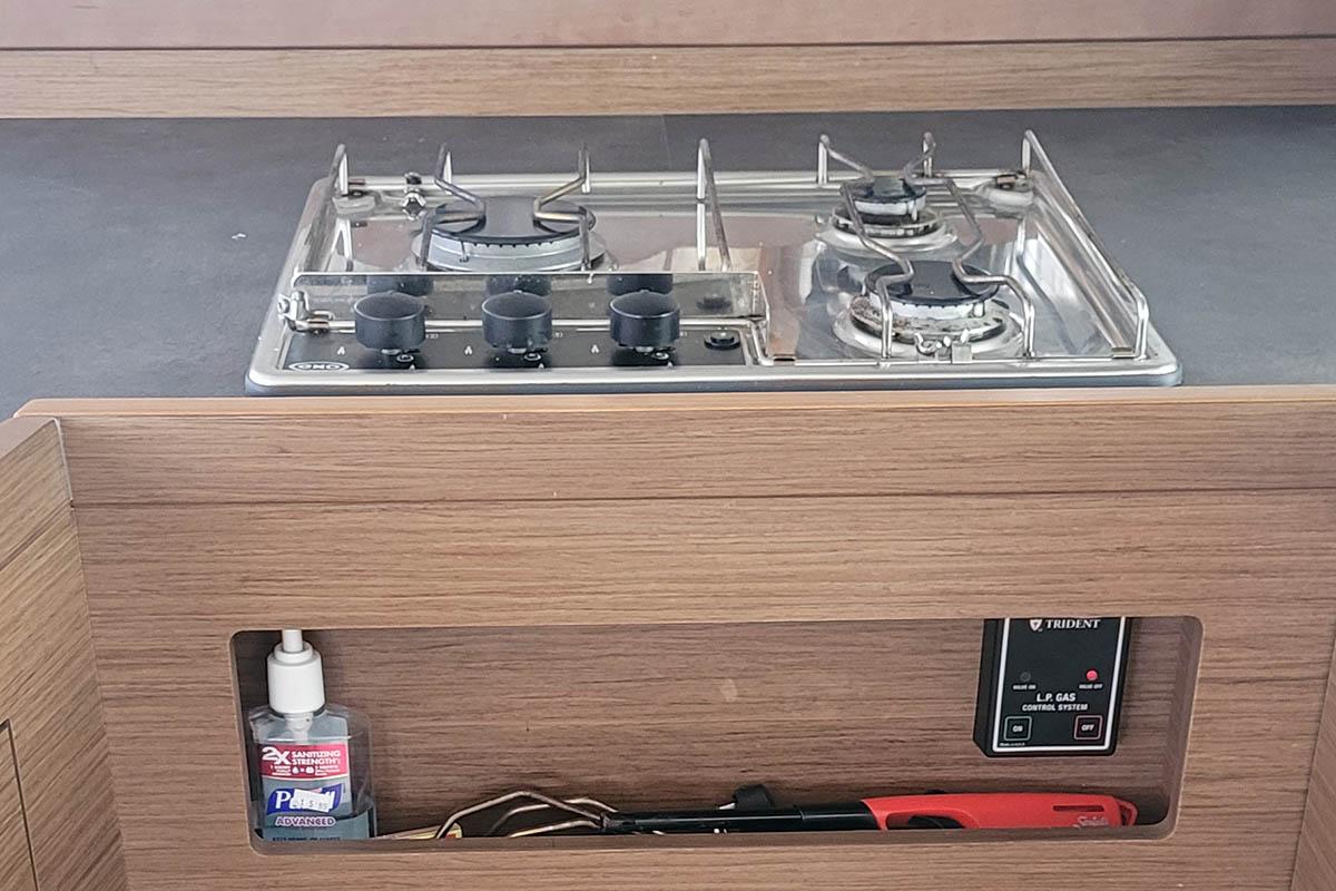 Lagoon 42 - 4 + 2 cab., picture 23