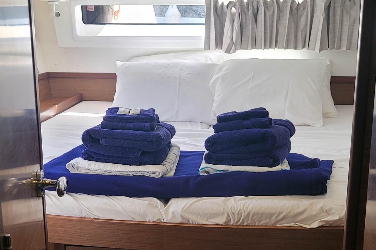 Lagoon 42 - 4 + 2 cab., picture 24