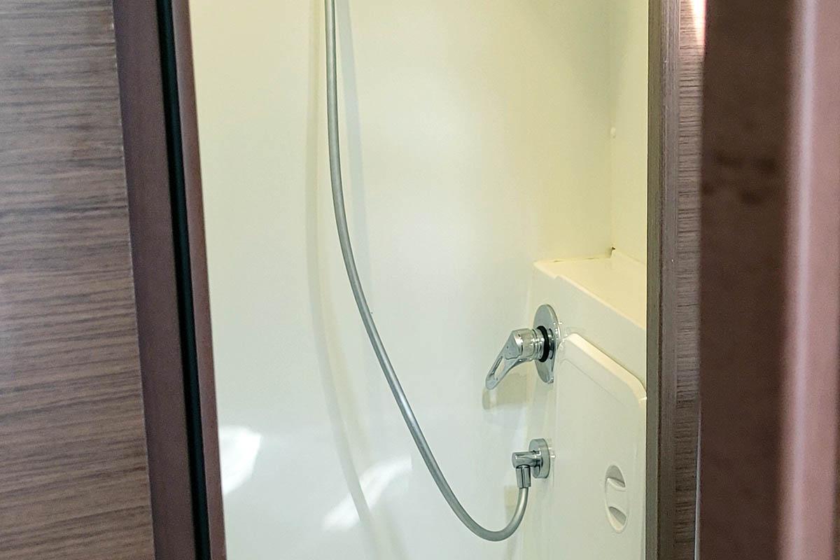 Lagoon 42 - 4 + 2 cab., picture 29