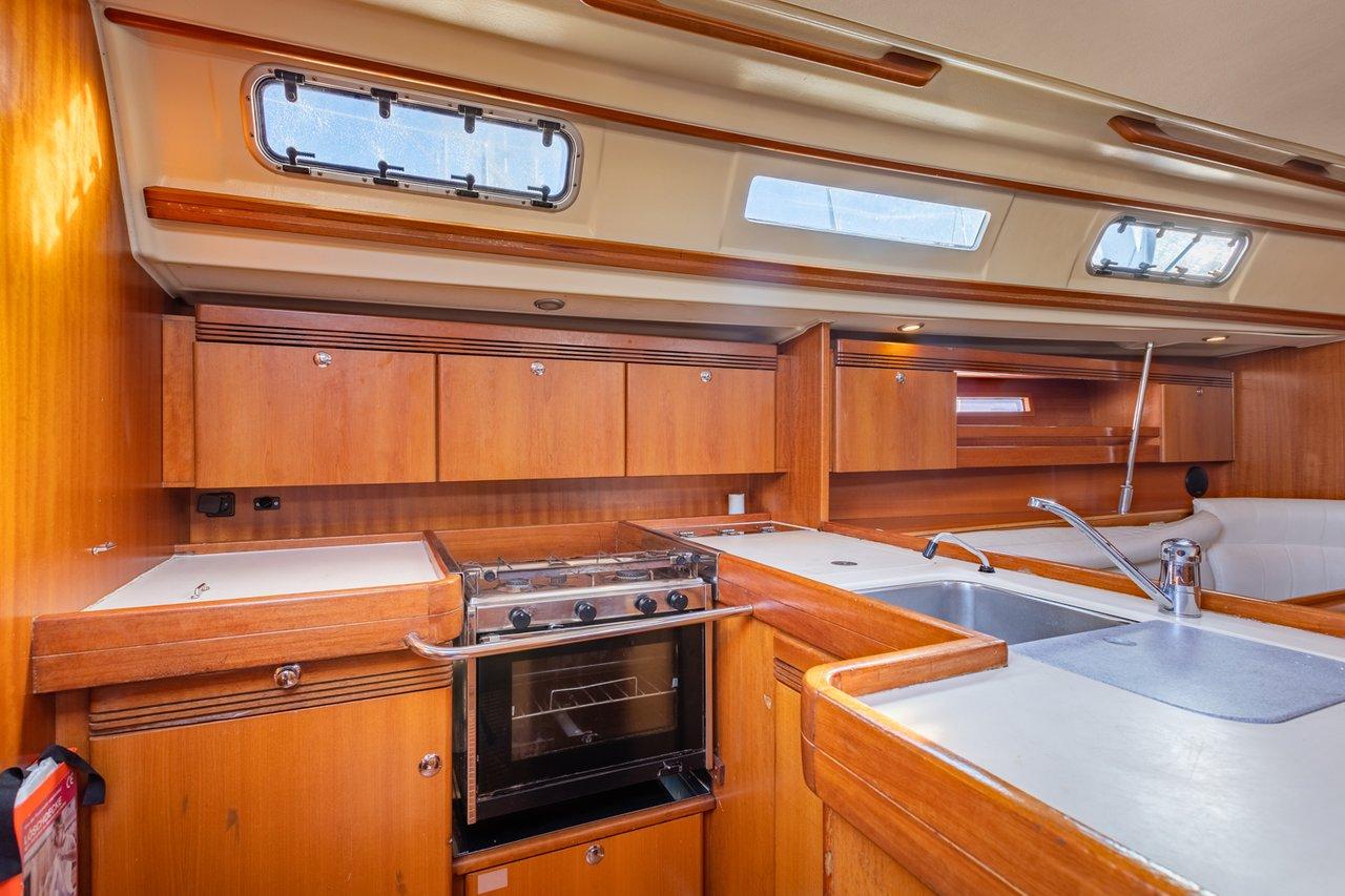 Dufour 44 - 4 cab.*, picture 7