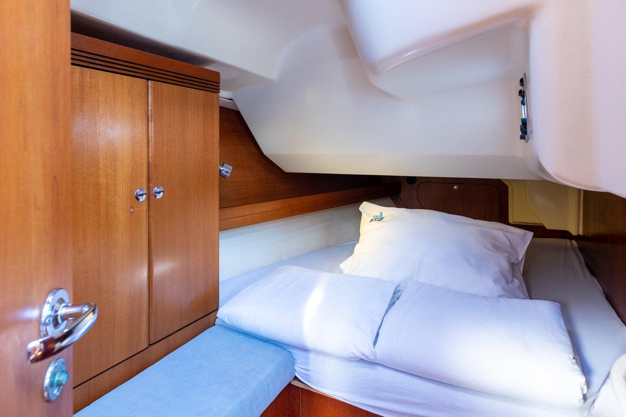 Dufour 44 - 4 cab.*, picture 11