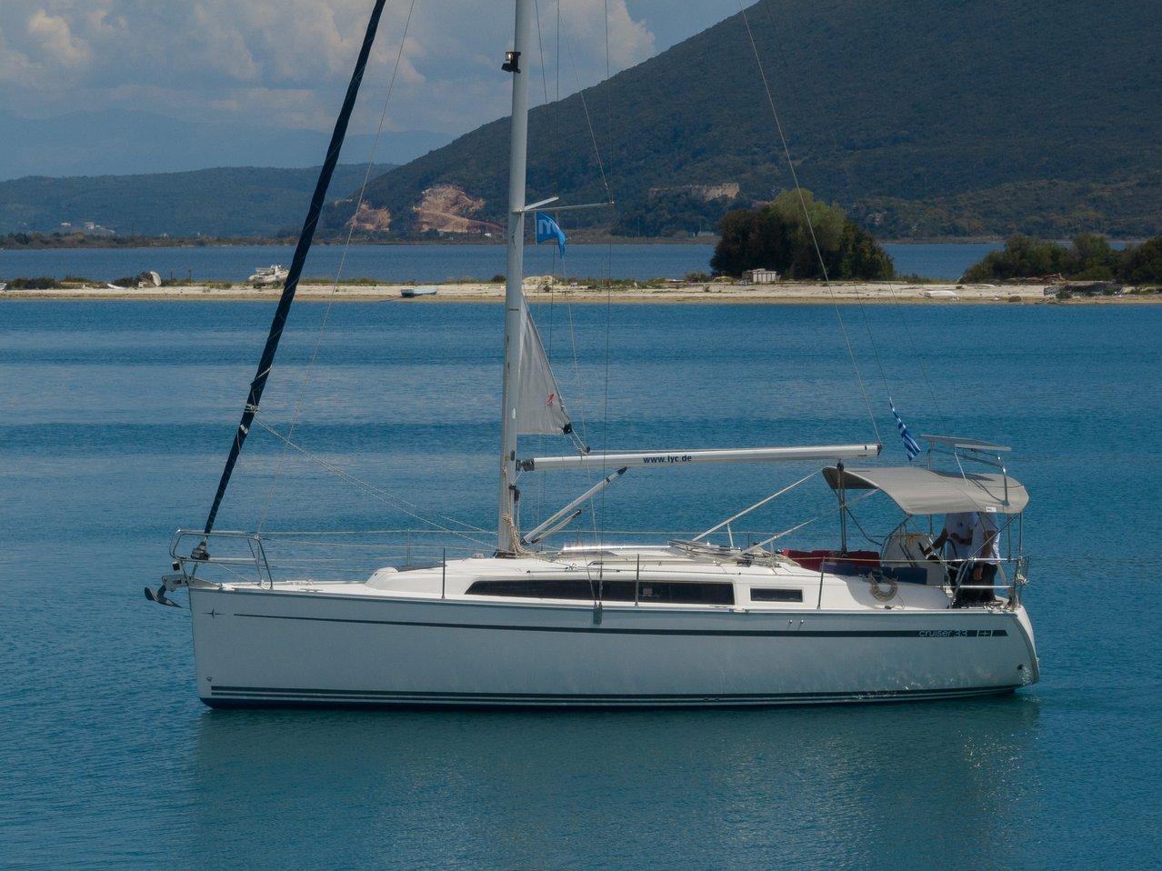 Bavaria Cruiser 33, picture 3