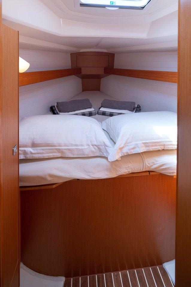 Bavaria Cruiser 33, picture 18