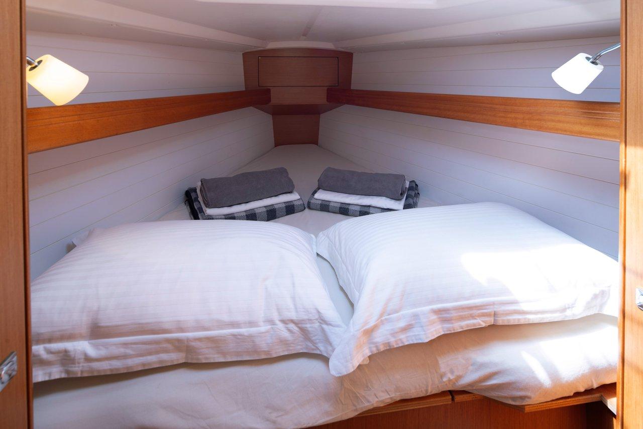 Bavaria Cruiser 33, picture 17