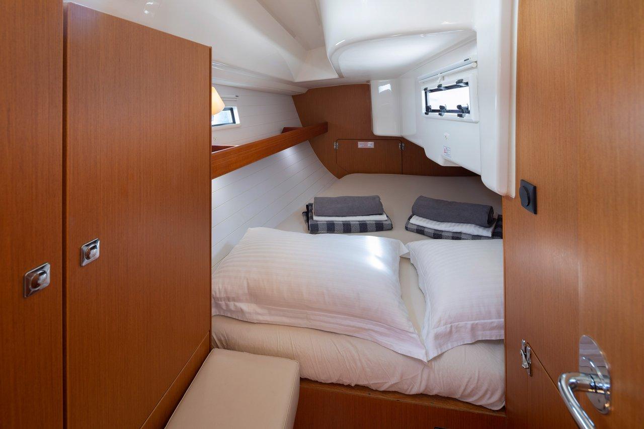 Bavaria Cruiser 33, picture 15