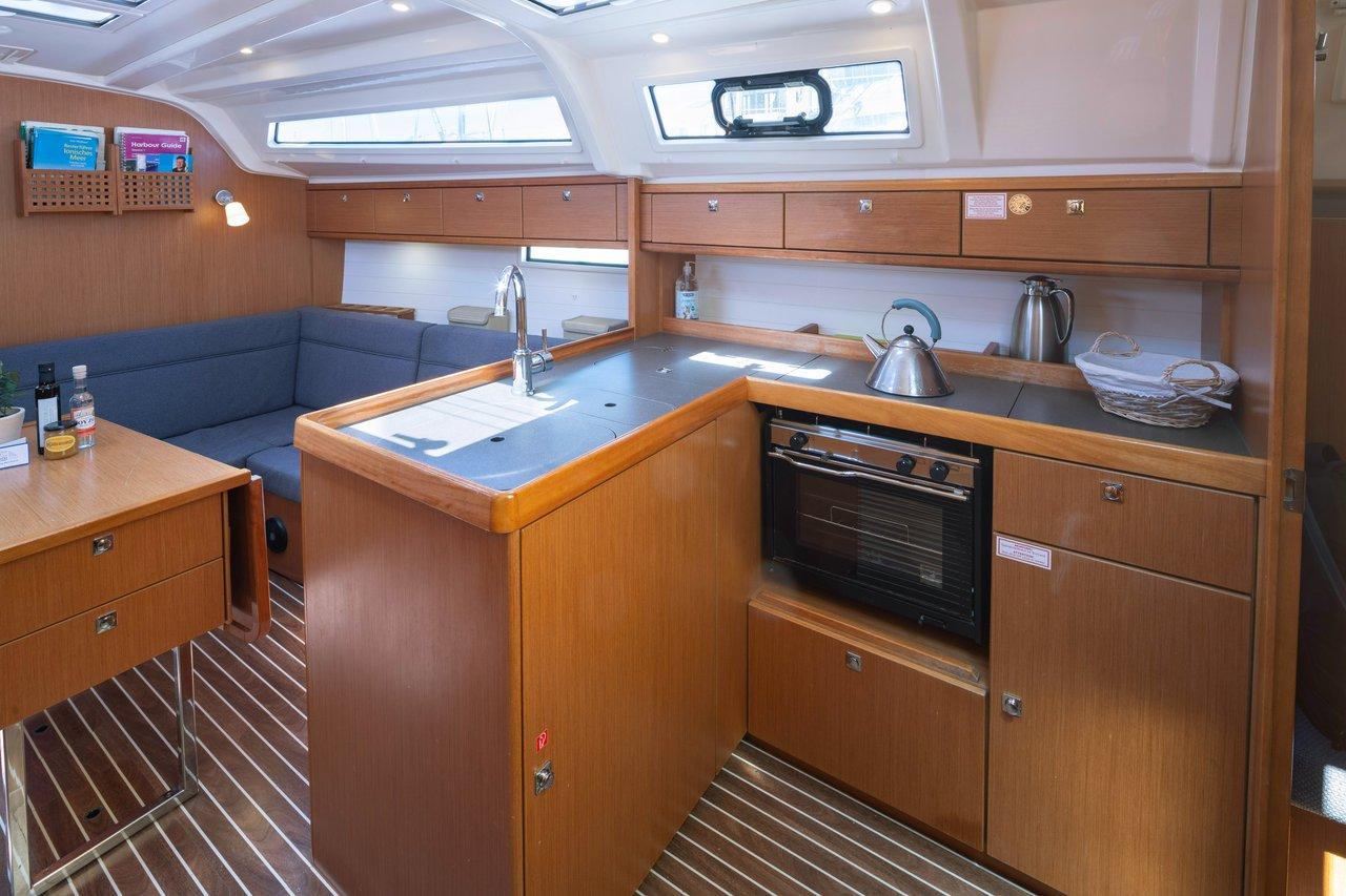 Bavaria Cruiser 37 - 3 cab., picture 11