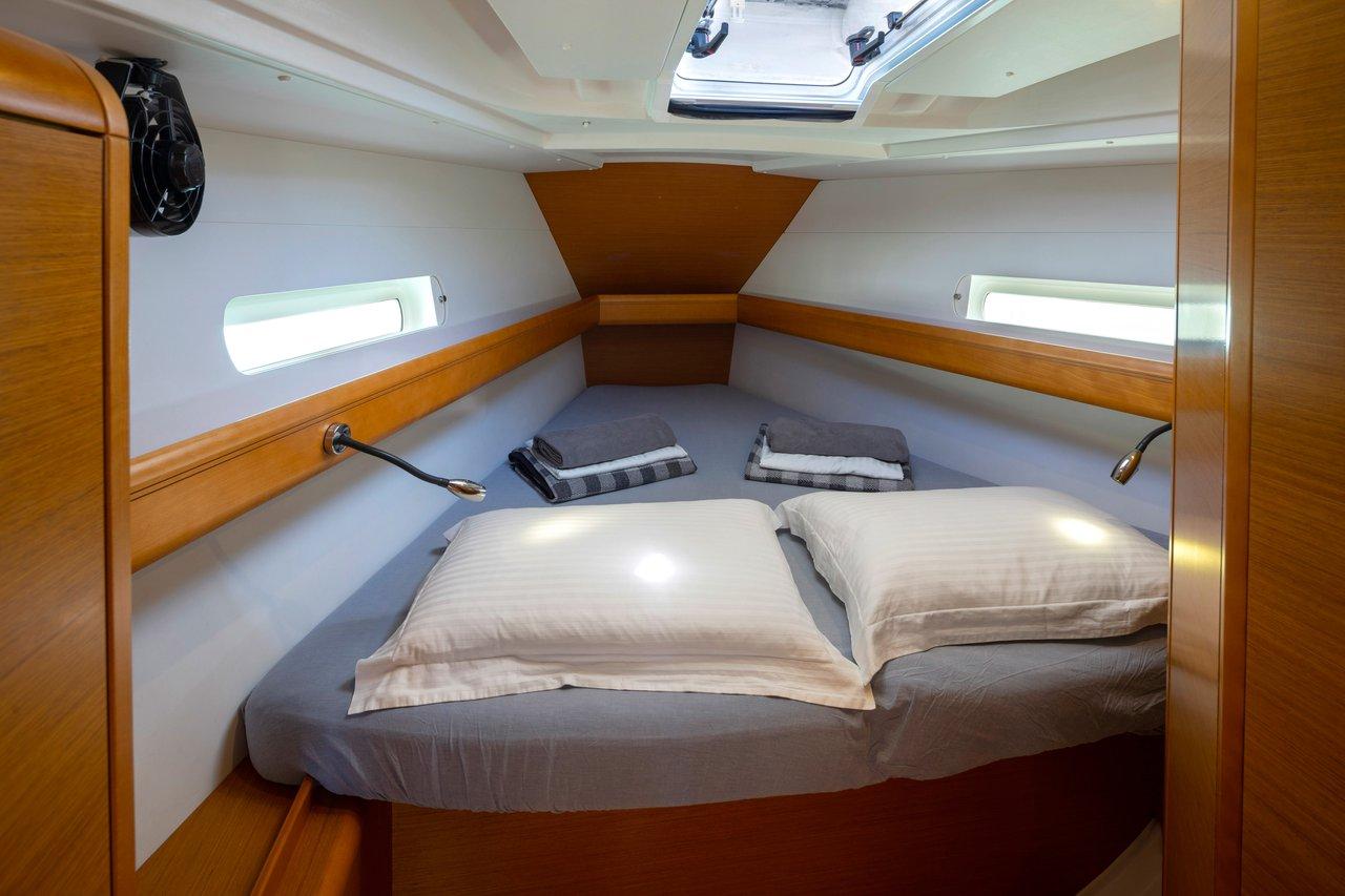 Sun Odyssey 419 - 3 cab., picture 12