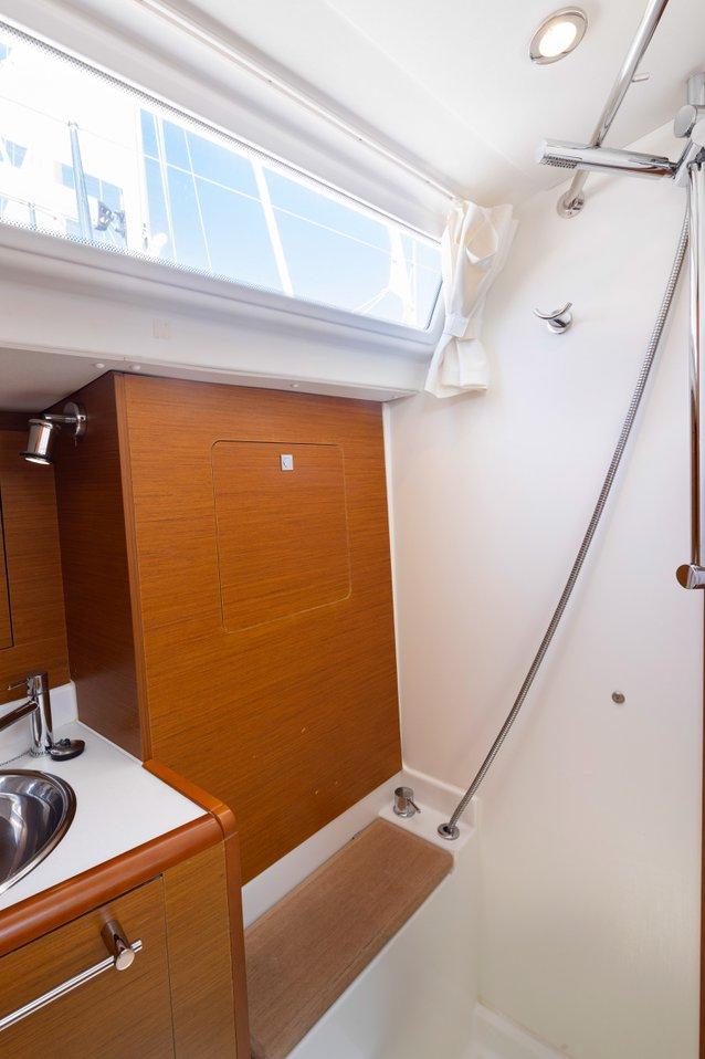 Sun Odyssey 419 - 3 cab., picture 15